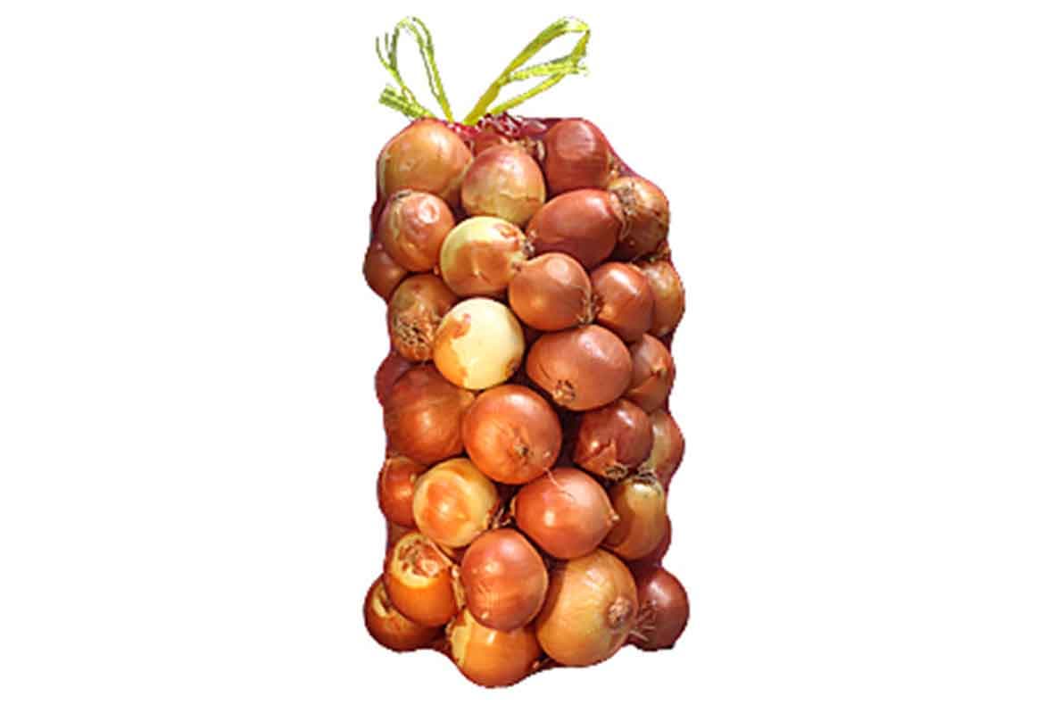 biziň import edýan harytlarymyz: ýeralma, sogan, banan we ş.m.
