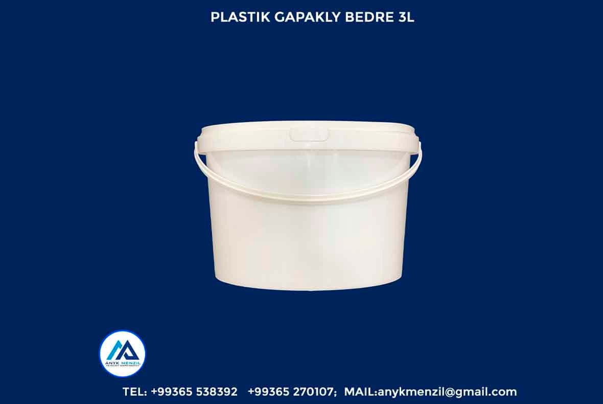 plastic bucket with lid 3 / 9 / 18 lt — product photo