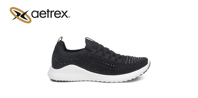 Женские кроссовки CARLY SPARKLE BLACK — товар компании Aetrex