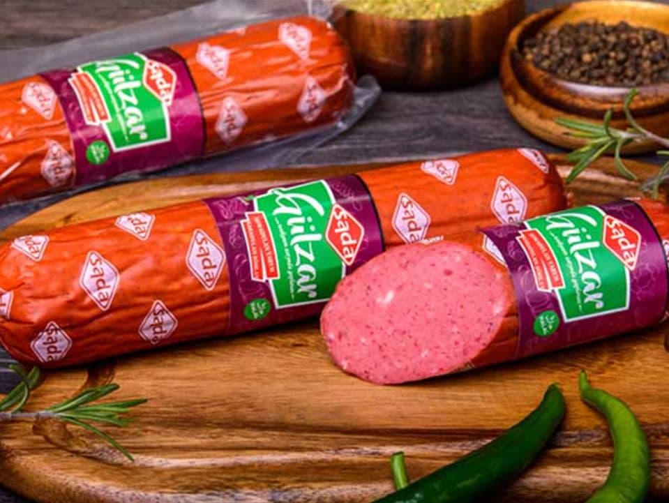 smoked sausage “Gülzar” — product photo