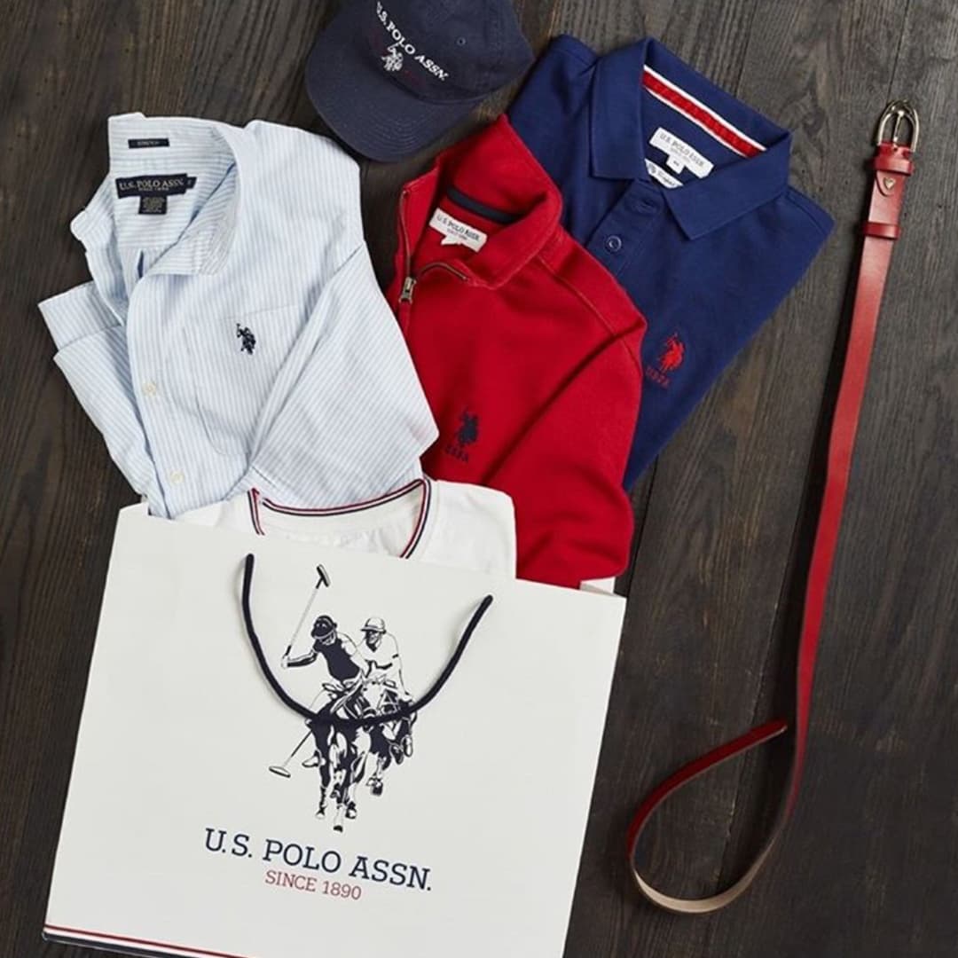 retail sale of men's clothing brand Pierre Cardin — product photo