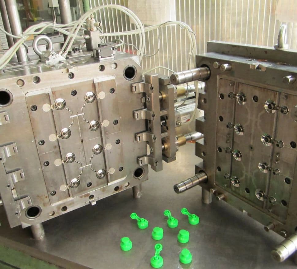 molds for plastic injection — product photo