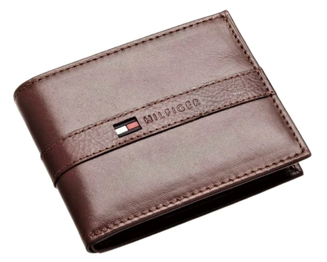 wallet — product by Дурли Галам