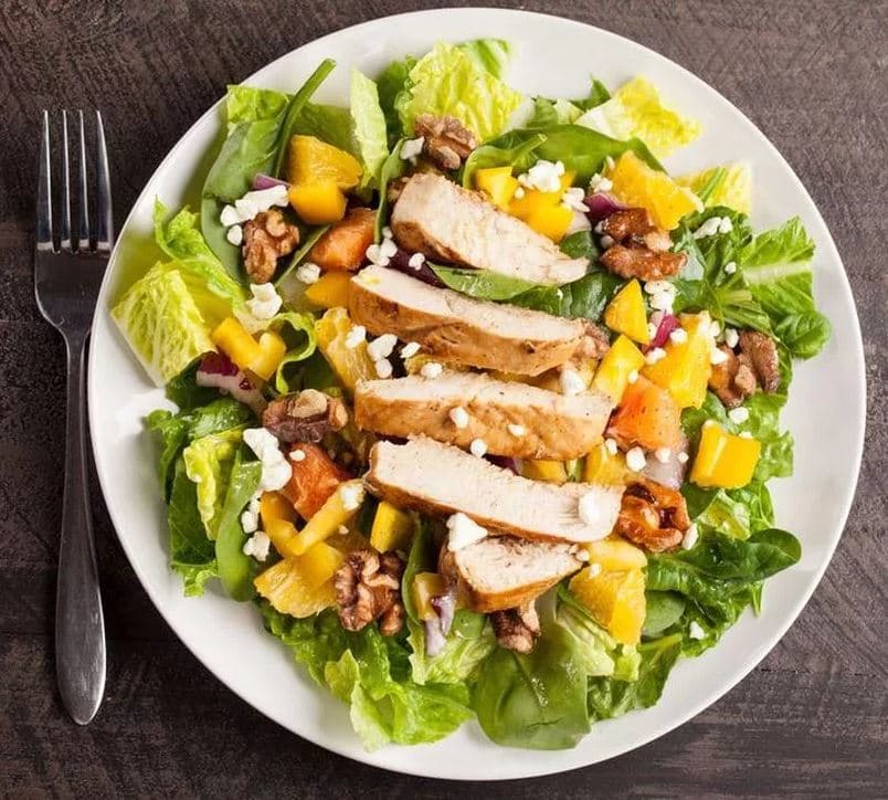 chicken salads — product photo