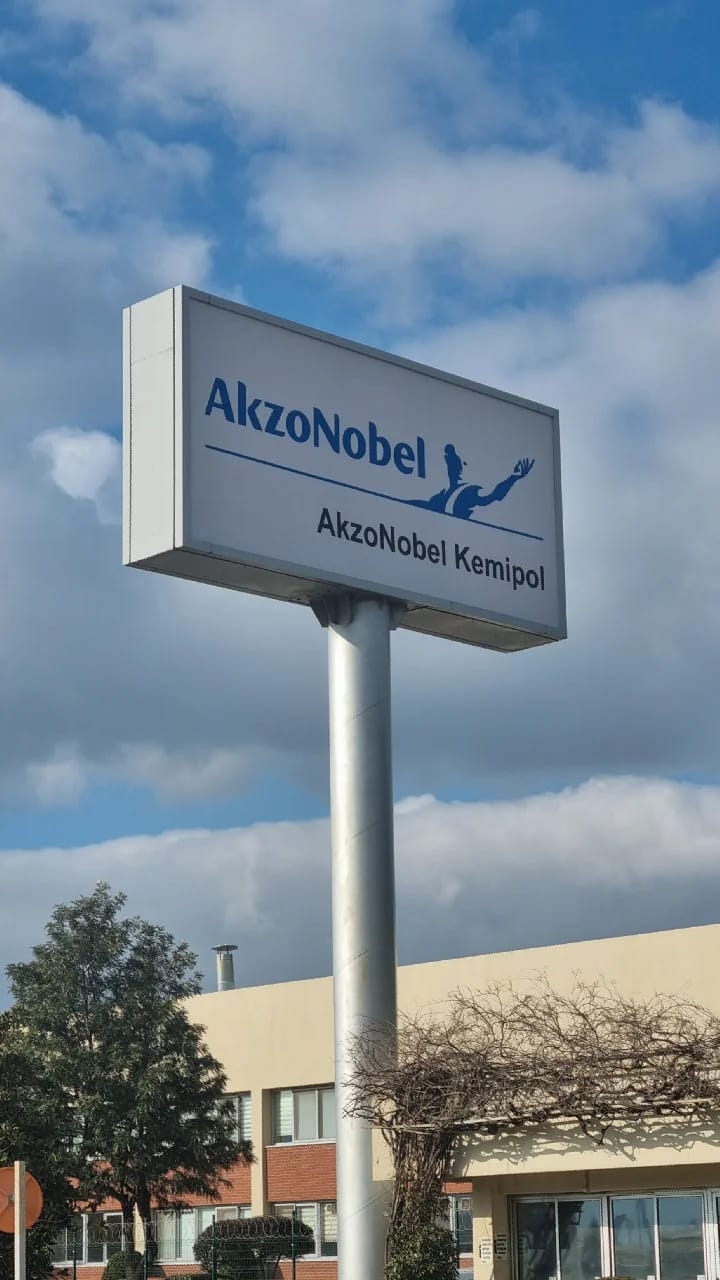 AKZONOBEL