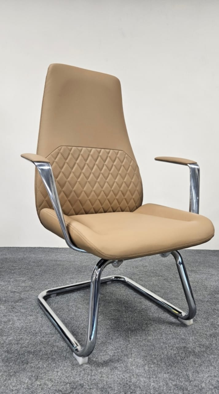 KARAR CHAIR